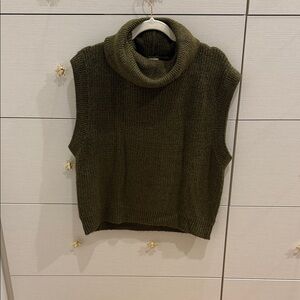 Vigoss Forest Green Sleeveless Cowl Neck Sweater